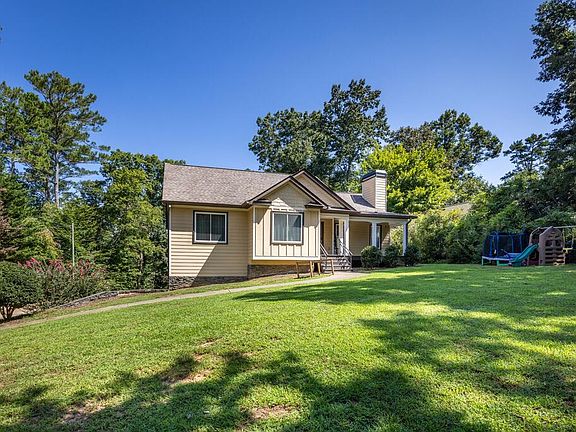 2nd image of 119 Orchard Ridge Trl