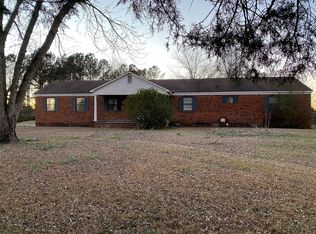 60067 Smithville Rd, Amory, MS 38821