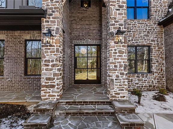 3rd image of 1254 Prospect Rd