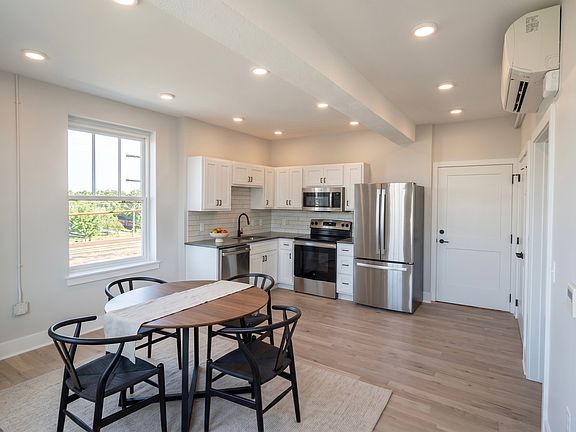 2nd image of 501 N Main St #408