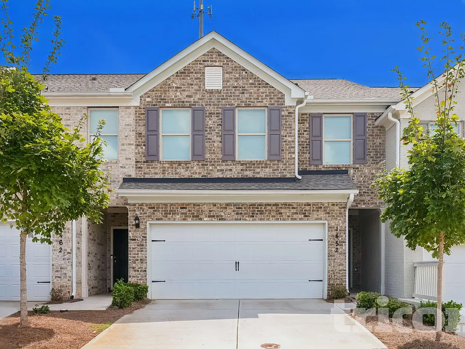 1452 Silver Charm Ln