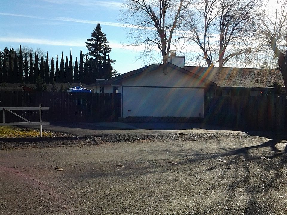 1st image of 601 Orchard Ave