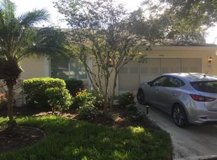 2512 Larkin Dr, Sun City Center, FL 33573