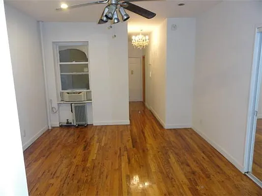 Rented by Bank Neary | media 29