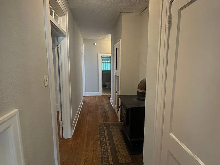 1154 S Lawrence St — Photo 14