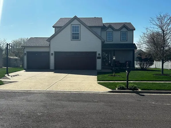 1518 Santa Fe Rd, Washington, IL 61571