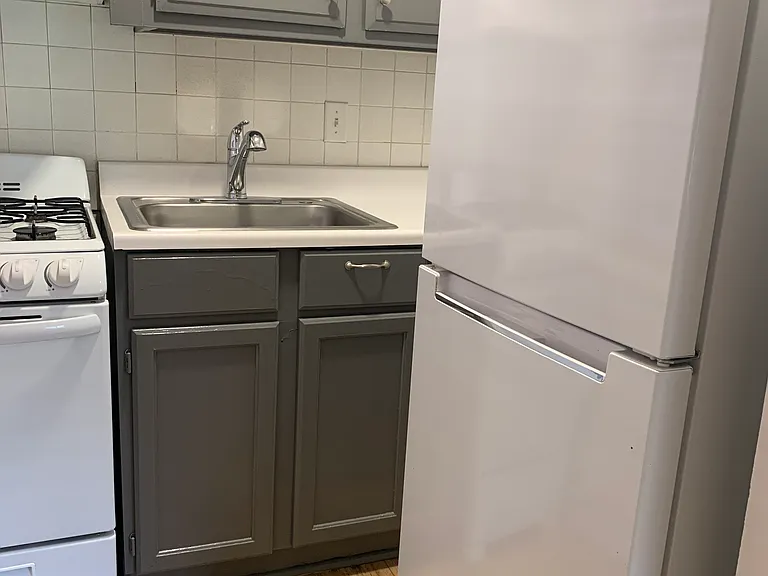 1750 N Pearl St #2 — Photo 5