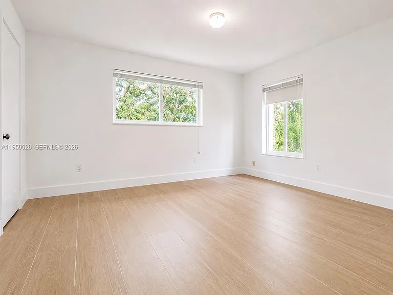 13005 Zambrana St — Photo 16