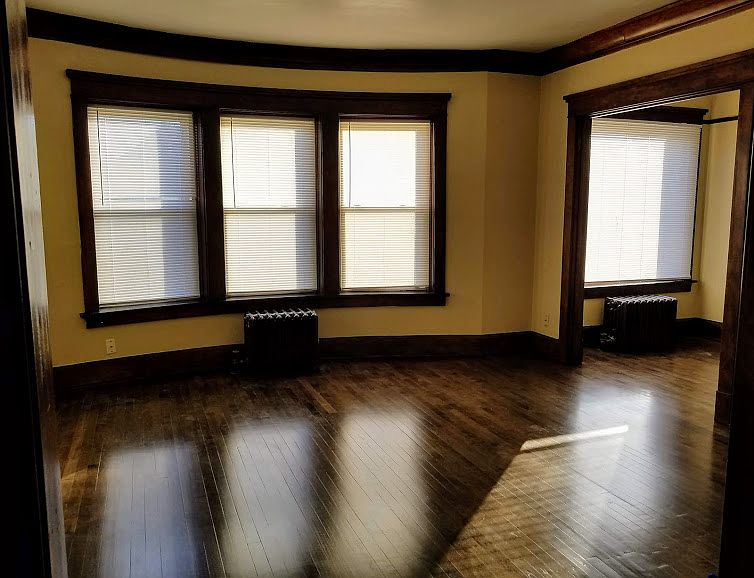 1st image of 3022 W National Ave APT 1