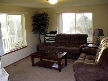 2nd image of 18040 Penn Ln SE