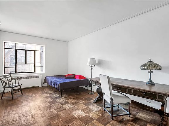 3rd image of 250 W 24th St APT 6AW