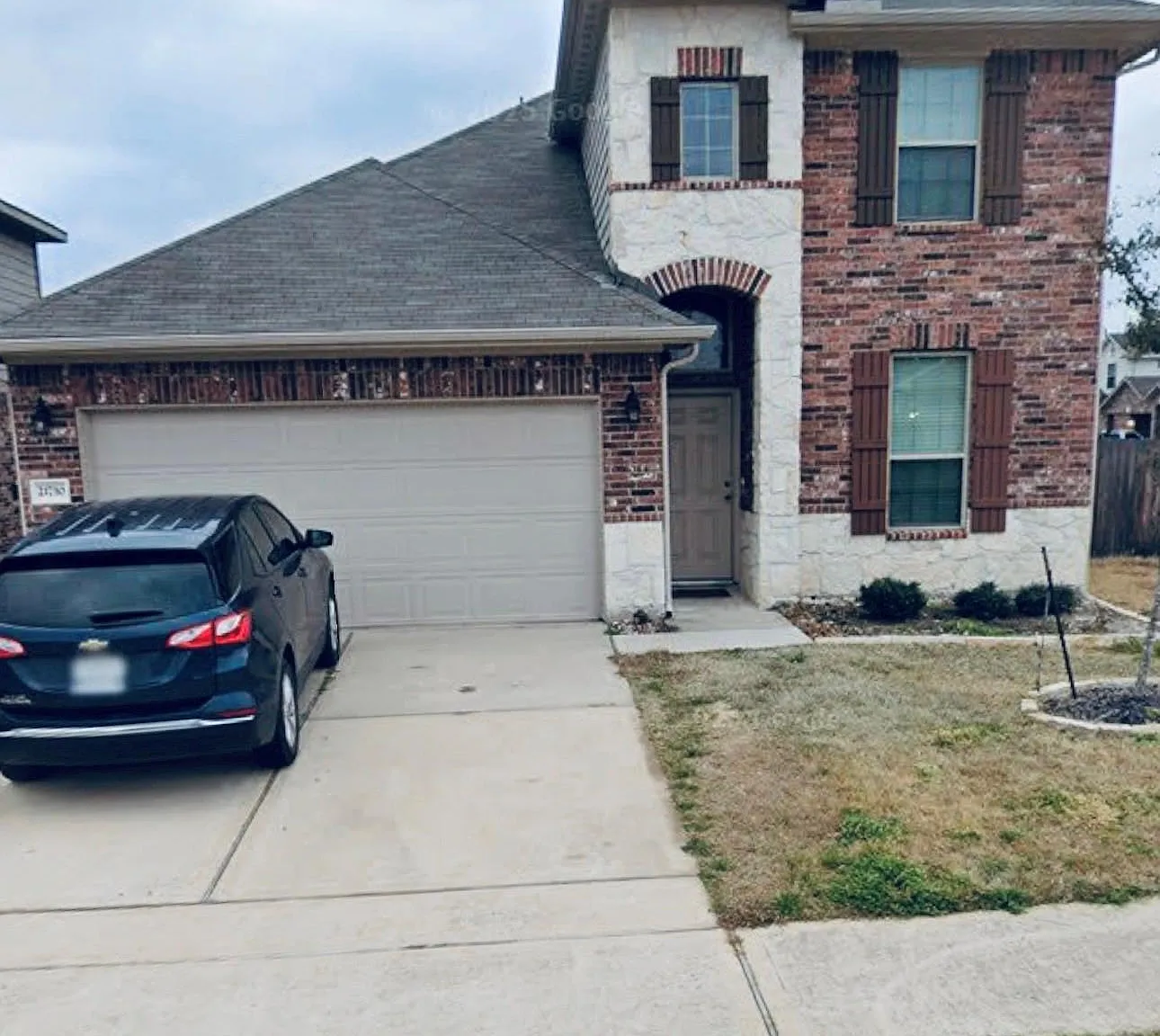4 bed, 2.5 bath, 3047 sqft, $2,500 — Photo 1