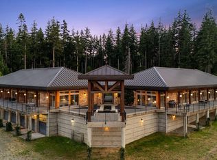 7939 Lenwood Rd, Merville, BC V0R2M0