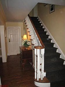 3rd image of 43 Middlesex Dr