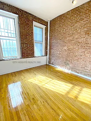 Rented by City Heights Realty | media 9