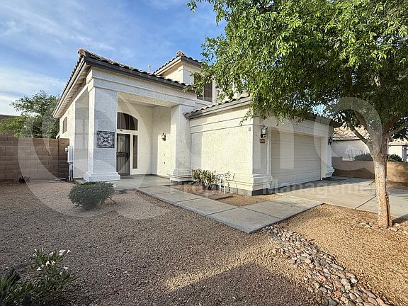 2nd image of 4759 E Lavender Ln