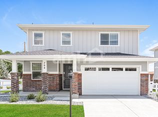 708 S Oak St, Lakewood, CO 80226