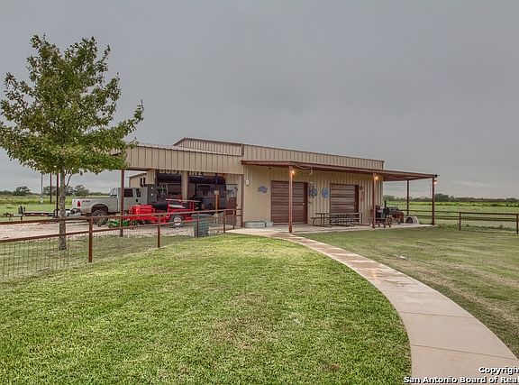 2nd image of 18733 Fm 1957