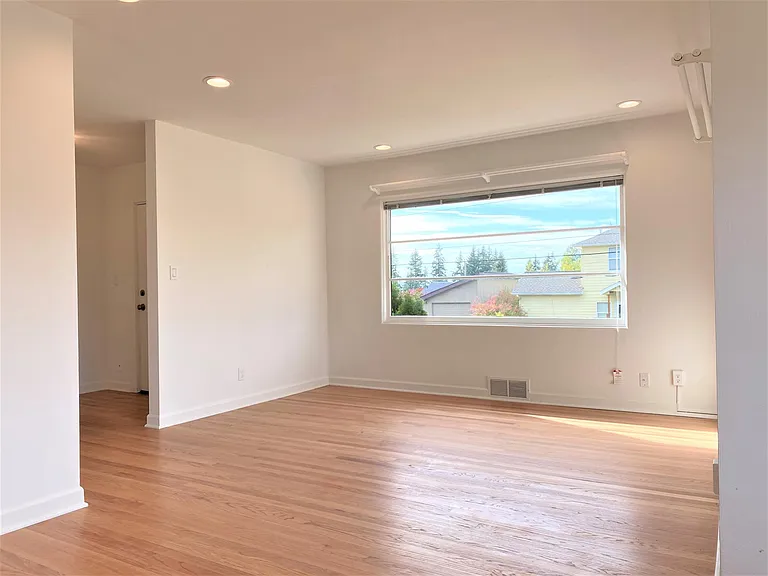 12258 1st Ave NW — Photo 14