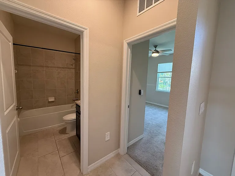5740 Woodland Sage Dr — Photo 45