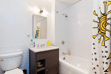 Rented by (Legacy) Elegran