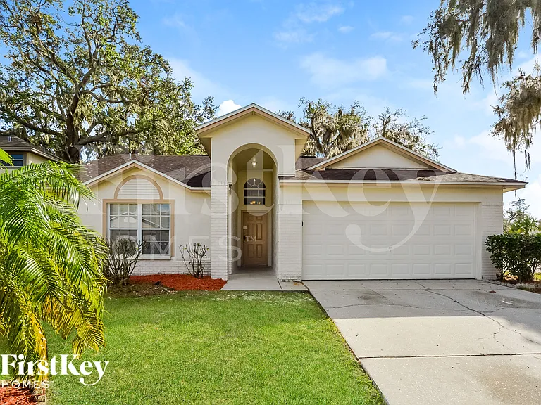 3414 Cove Ct W — Photo 1