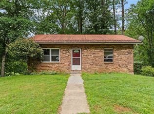 1895 Howards Creek Rd, Boone, NC 28607