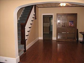 2nd image of 111 S Nice St