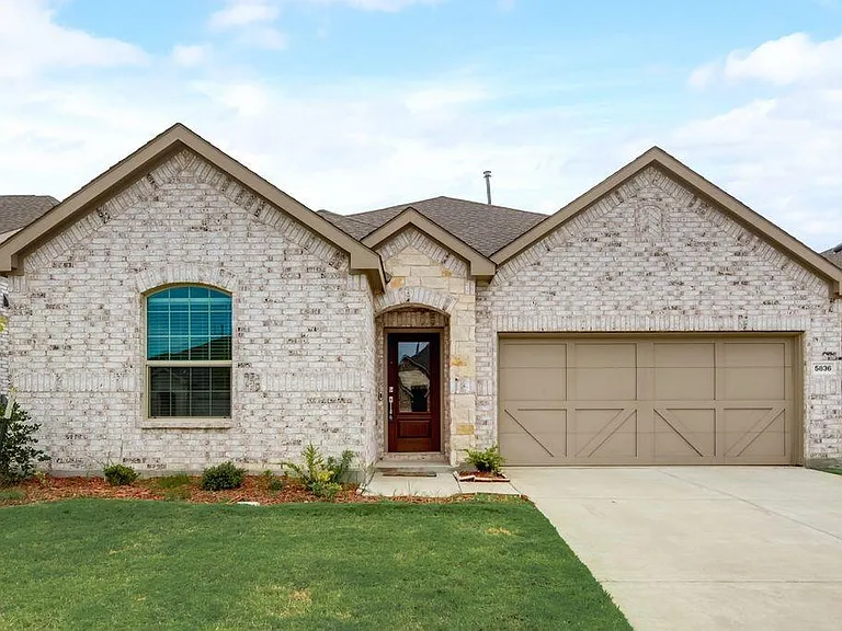 5836 Priory Dr — Photo 1