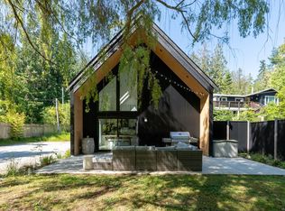 146 Menhinick Dr, Saltspring Island, BC V8K1W7