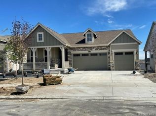 8640 S Riviera Ct, Aurora, CO 80016