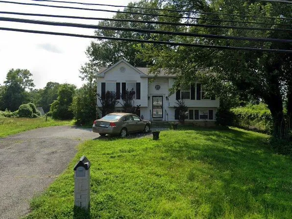 209 Addison Rd S, Capitol Heights, MD 20743