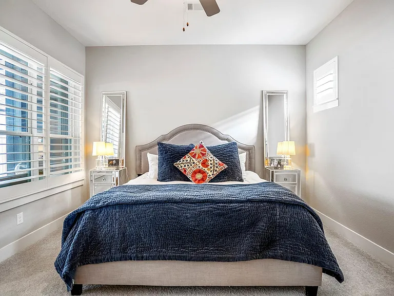 222 Thistle Dr — Photo 24