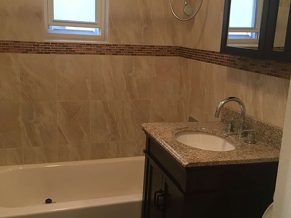 5th image of 2261 26th St APT 2A