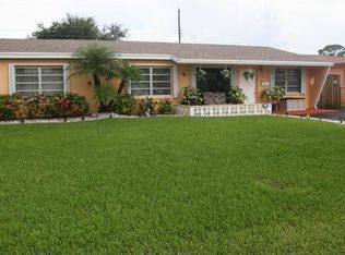 6910 Raleigh St, Hollywood, FL 33024