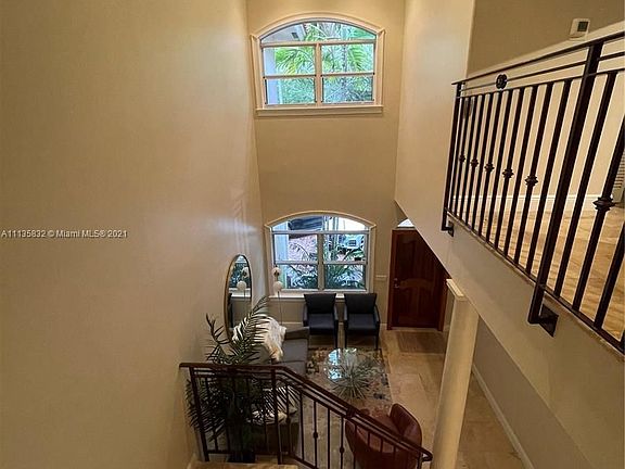 3rd image of 3060 Lime Ct