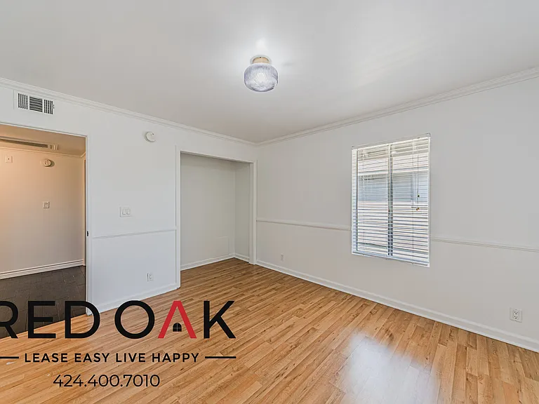 283 S Hudson Ave #19 — Photo 15