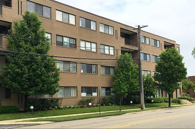1st image of 5406 Lincoln Ave APT 1C