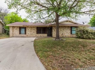 12214 Lone Shadow Trl, Live Oak, TX 78233