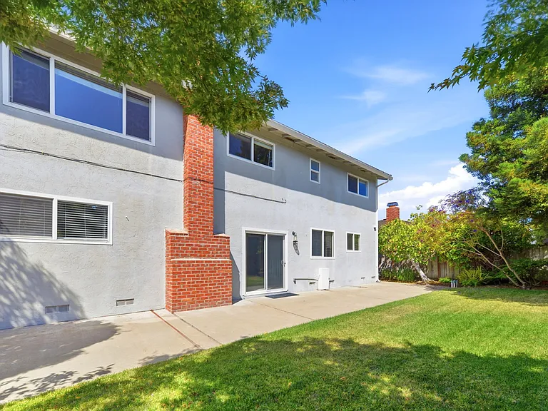 1220 Swordfish St — Photo 39
