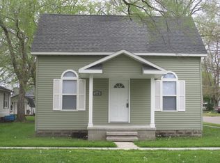 314 E Ensey St, Tuscola, IL