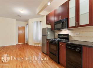 2082 8th Ave APT 1B, New York, NY 10026