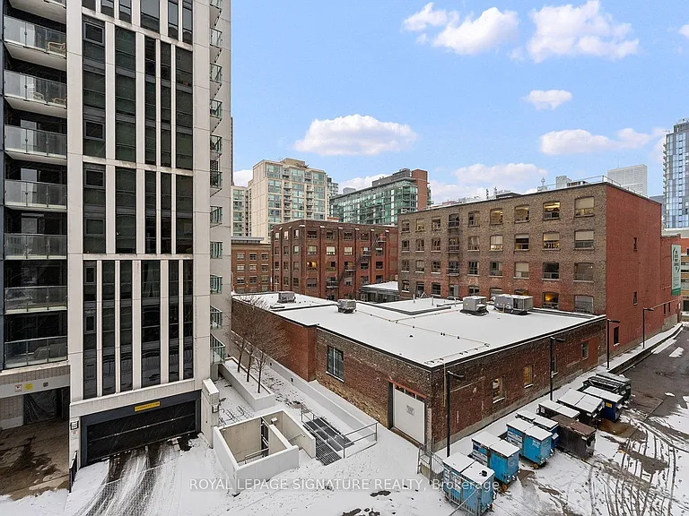 323 Richmond St E #412 — Photo 29