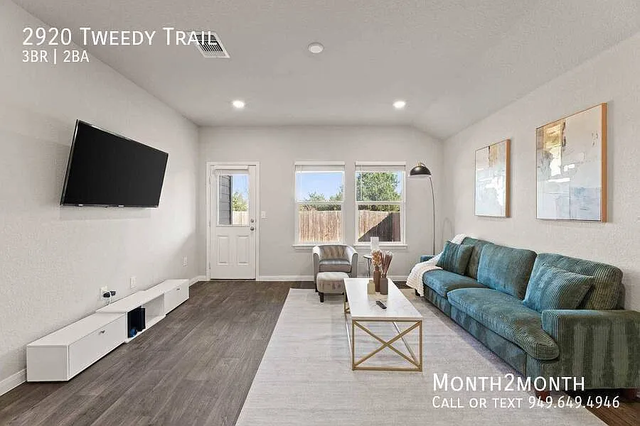 Leisure Residence on Tweedy Trail — Photo 1
