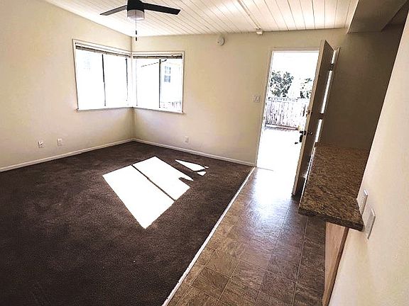 4th image of 160 Holly Ave #9