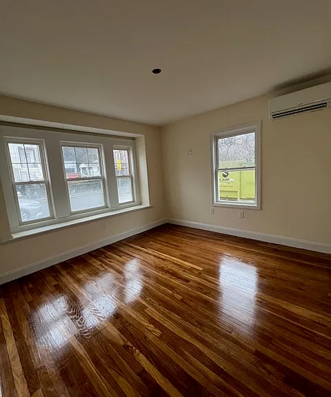 3-5 Grenville Rd #1 — Photo 5