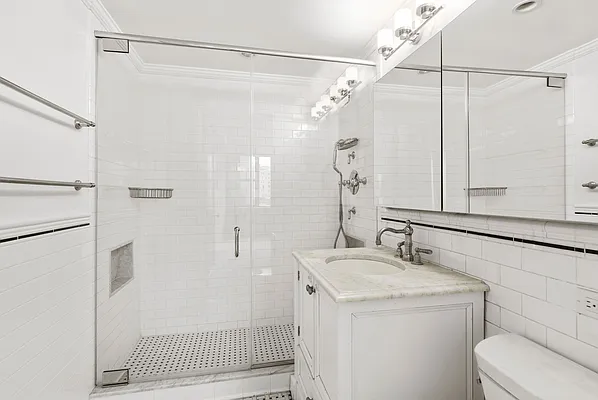 Sold by Manhattan Network Inc. | media 13