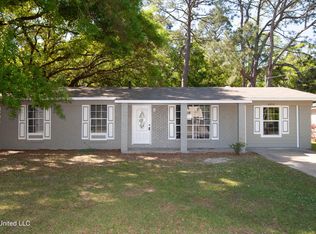 4210 Scovel Ave, Pascagoula, MS 39581