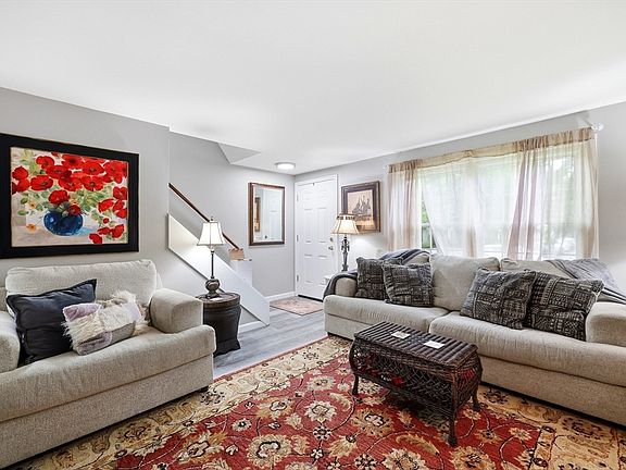 3rd image of 29 Plantation Dr #29