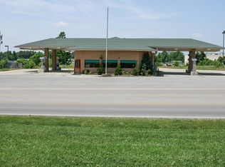 1115 N One Mile Rd, Dexter, MO 63841